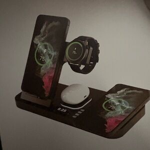 Wireless Charging Station for Multiple Devices